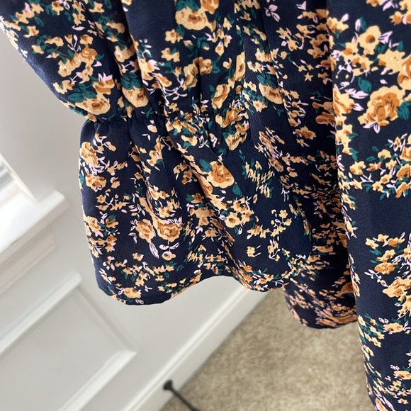 Shein Floral-print Shift Dress with Tie - Picture 6 of 12